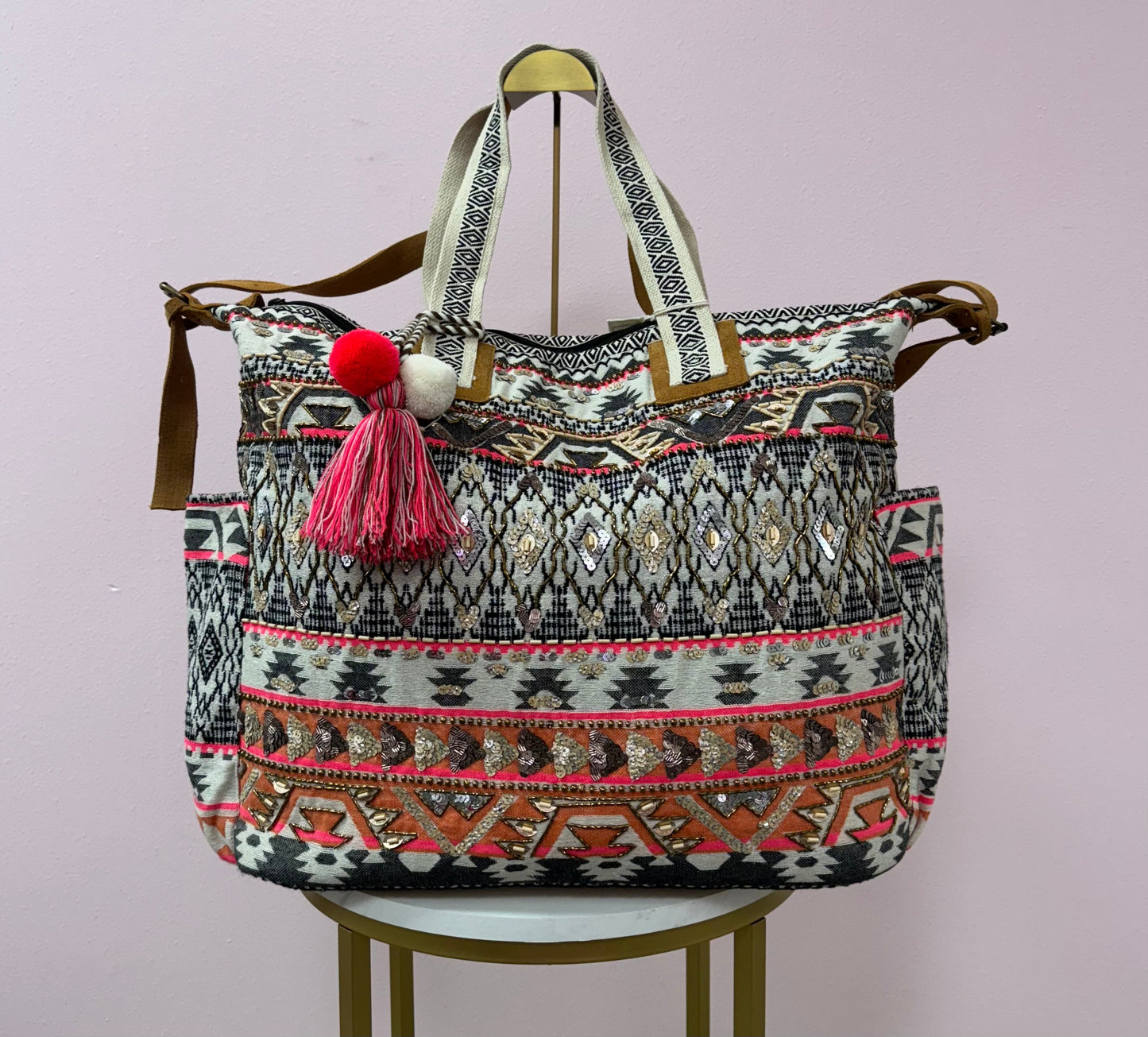 Totes - Shania