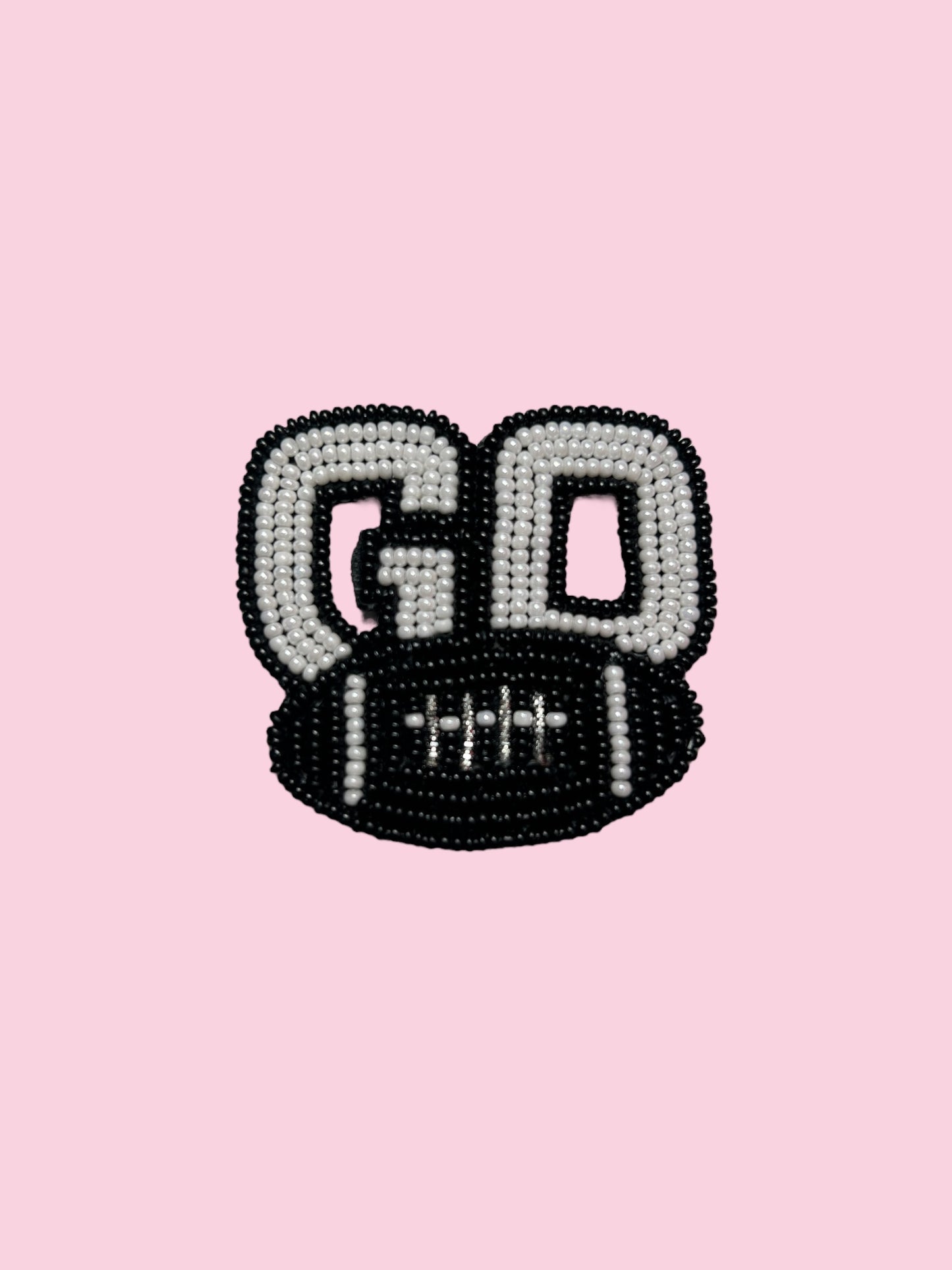 WHITE/BLACK BLUE GO GAME DAY PIN
