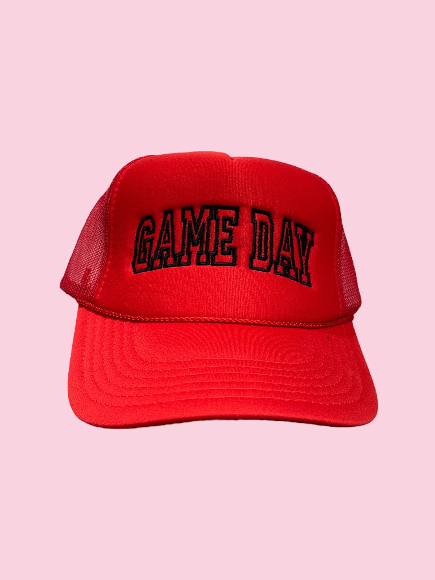 GAMEDAY TRUCKER RED HAT/BLACK STITCHING