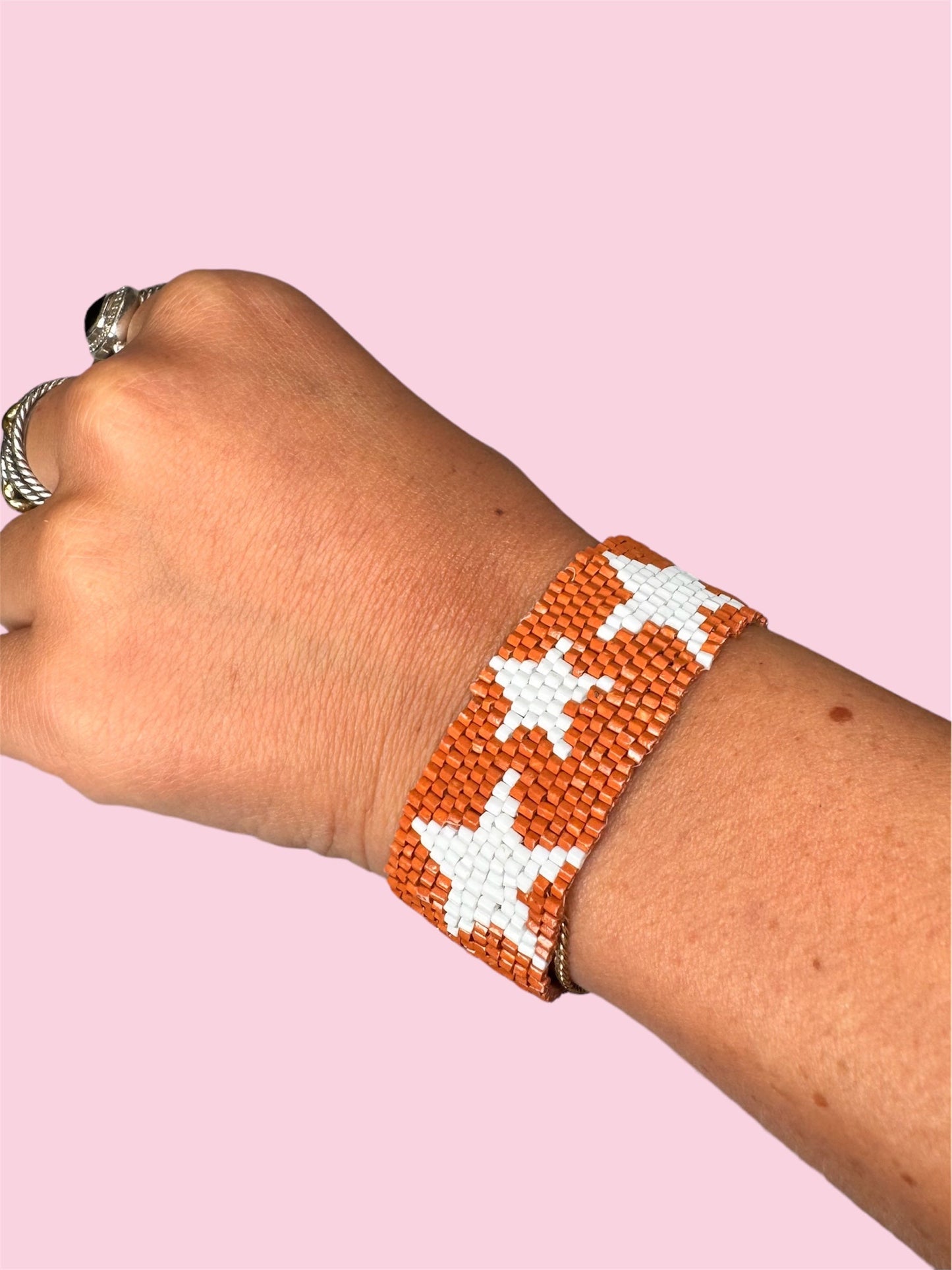 BURNT ORANGE STAR ADULT BRACELET