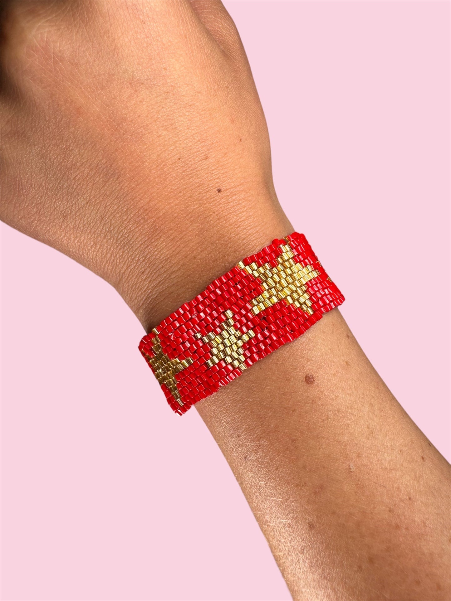 RED AND GOLD STAR ADULT BRACELET